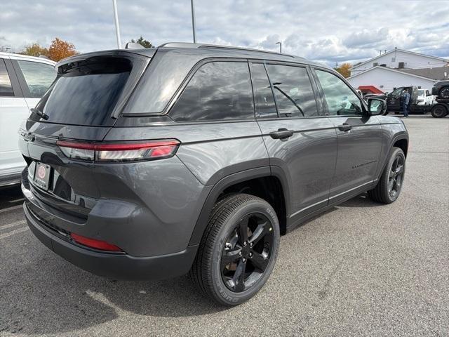 new 2025 Jeep Grand Cherokee car, priced at $47,688