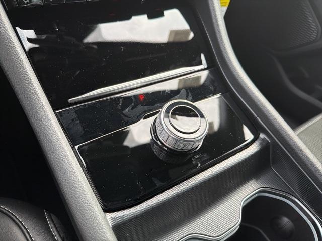 new 2025 Jeep Grand Cherokee car, priced at $47,688