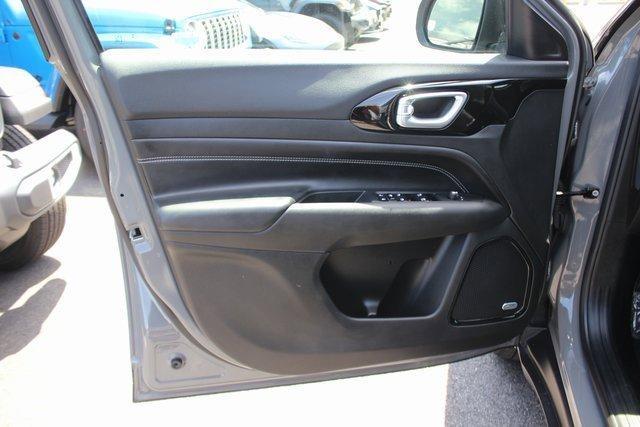 used 2023 Jeep Compass car, priced at $26,999