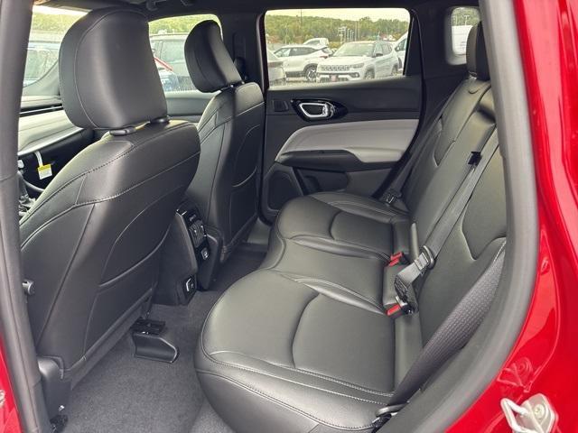 new 2025 Jeep Compass car, priced at $36,318