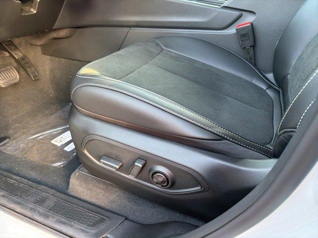 new 2025 Jeep Grand Cherokee car, priced at $47,152