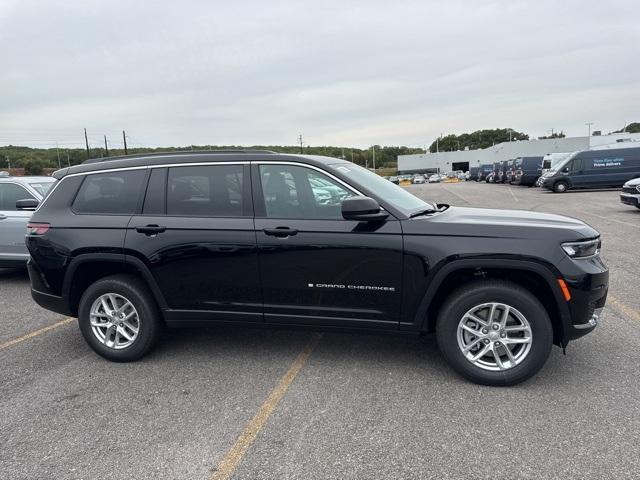 new 2024 Jeep Grand Cherokee L car, priced at $41,893