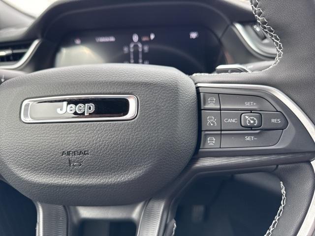 new 2024 Jeep Grand Cherokee L car, priced at $41,893