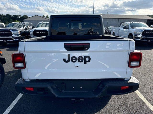 new 2024 Jeep Gladiator car, priced at $48,940