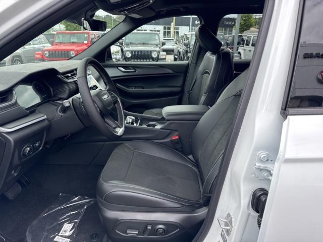 new 2025 Jeep Grand Cherokee L car, priced at $45,622