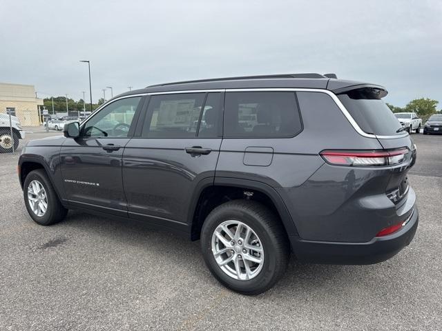 new 2024 Jeep Grand Cherokee L car, priced at $41,893