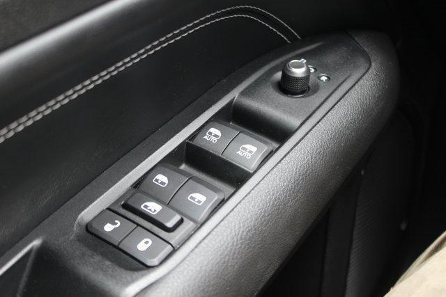 used 2022 Jeep Compass car, priced at $23,999