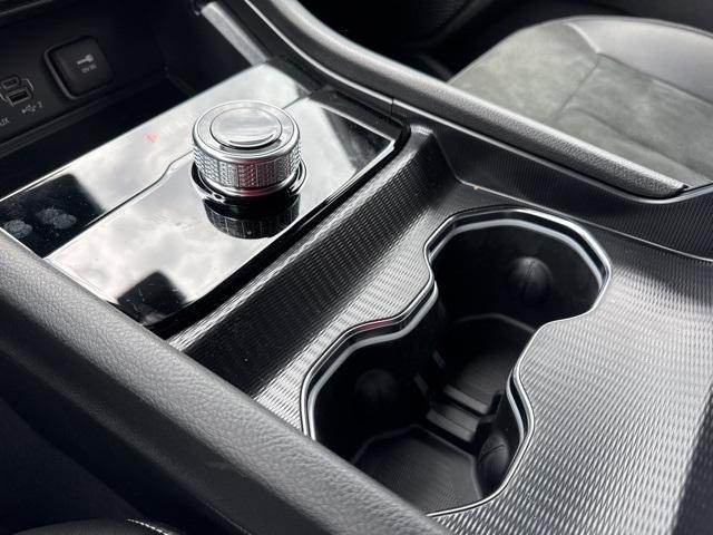 new 2025 Jeep Grand Cherokee car, priced at $47,130