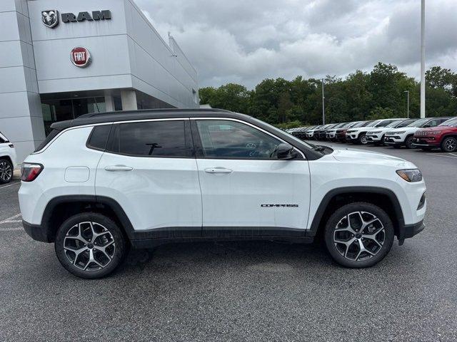 new 2025 Jeep Compass car, priced at $32,648