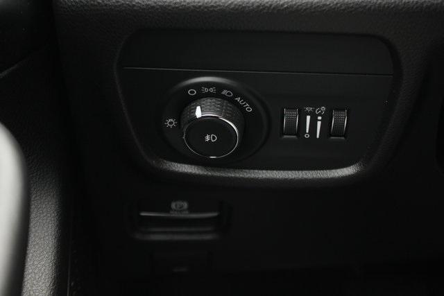 used 2022 Jeep Grand Cherokee car, priced at $36,750