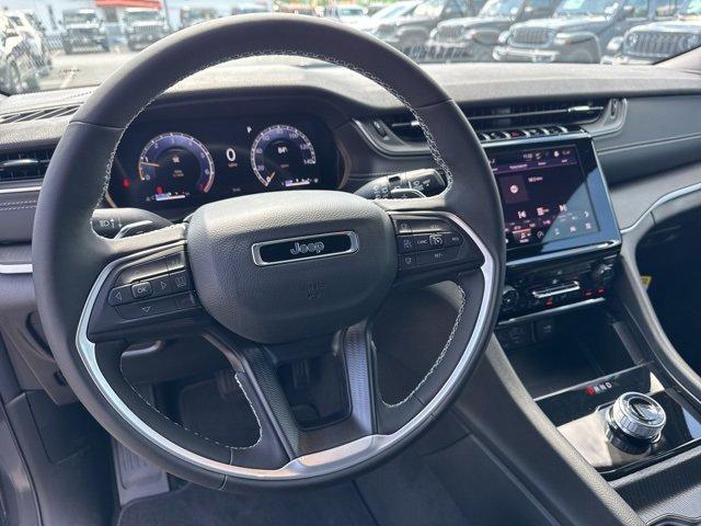 new 2025 Jeep Grand Cherokee car, priced at $48,375