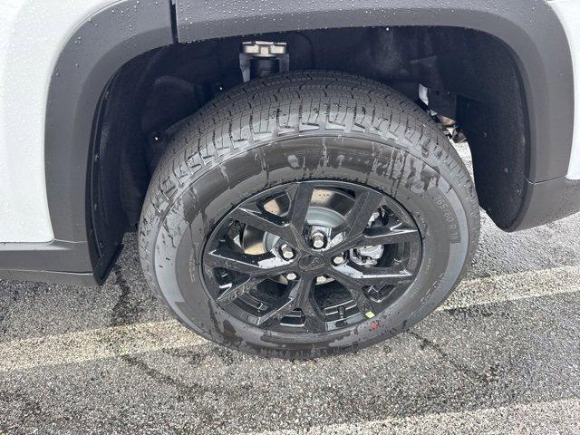 new 2025 Jeep Grand Cherokee car, priced at $42,115