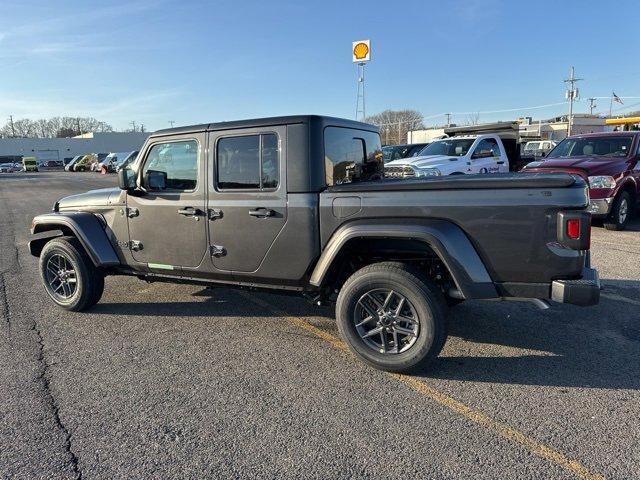 new 2024 Jeep Gladiator car, priced at $55,615