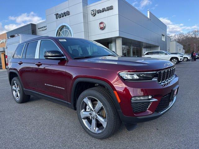 new 2025 Jeep Grand Cherokee car, priced at $49,935