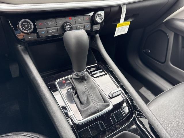 new 2025 Jeep Compass car, priced at $36,318
