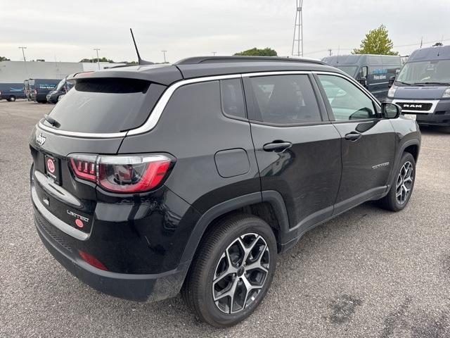 new 2025 Jeep Compass car, priced at $36,318