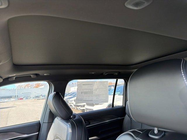 new 2025 Jeep Grand Cherokee L car, priced at $53,996