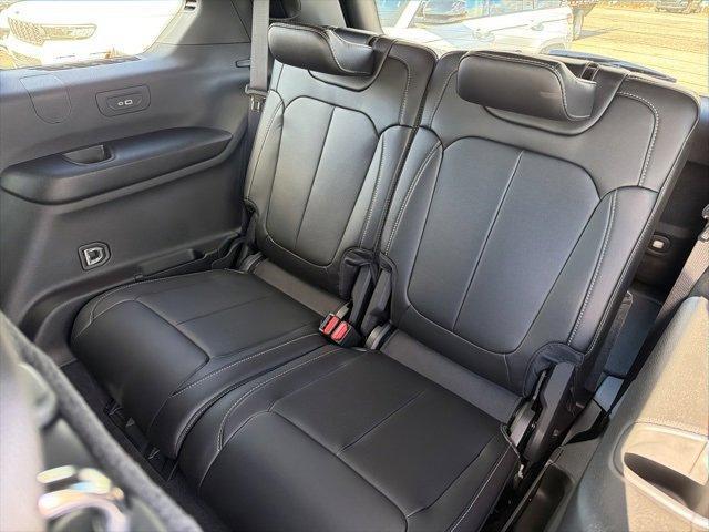 new 2025 Jeep Grand Cherokee L car, priced at $53,996