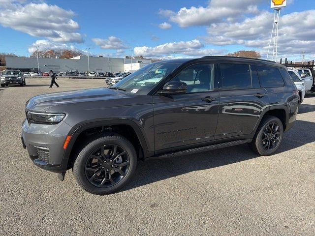 new 2025 Jeep Grand Cherokee L car, priced at $53,996