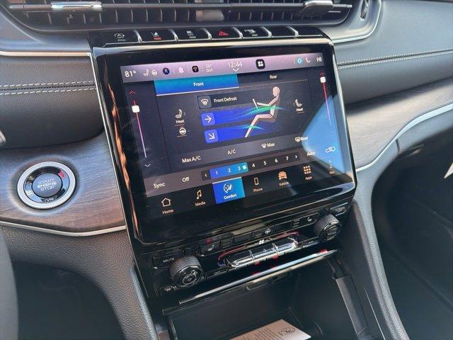 new 2025 Jeep Grand Cherokee L car, priced at $53,996