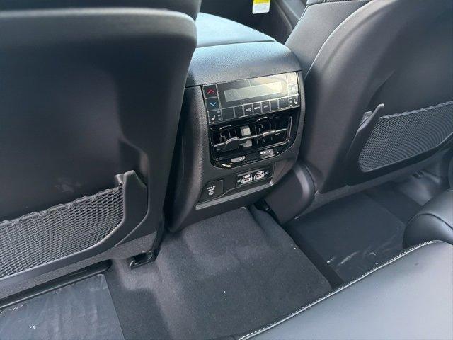 new 2025 Jeep Grand Cherokee L car, priced at $53,996