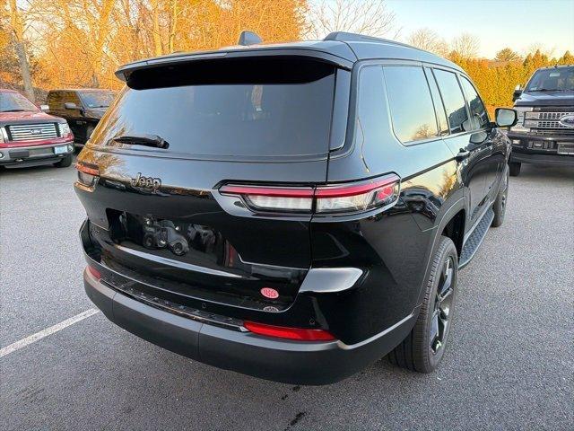 new 2025 Jeep Grand Cherokee L car, priced at $53,996