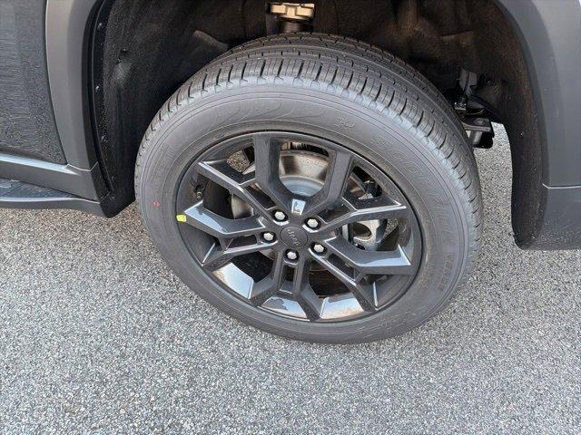 new 2025 Jeep Grand Cherokee L car, priced at $53,996