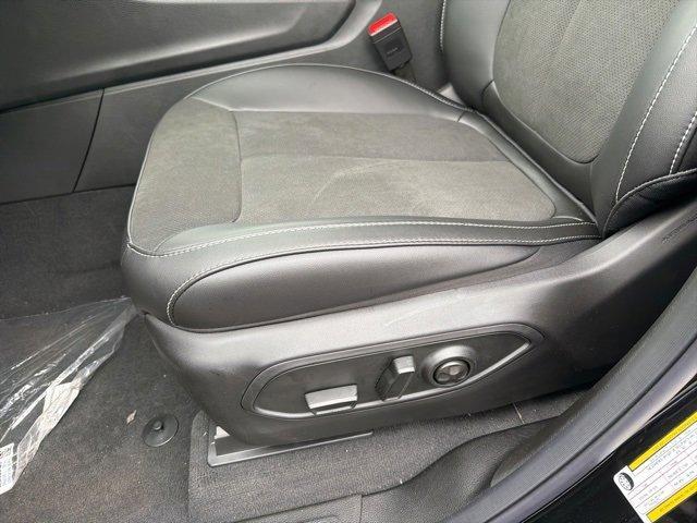 new 2025 Jeep Grand Cherokee car, priced at $46,208