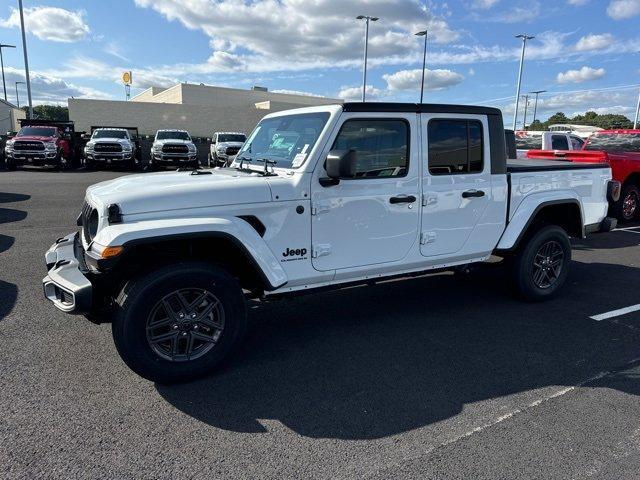 new 2024 Jeep Gladiator car, priced at $47,904