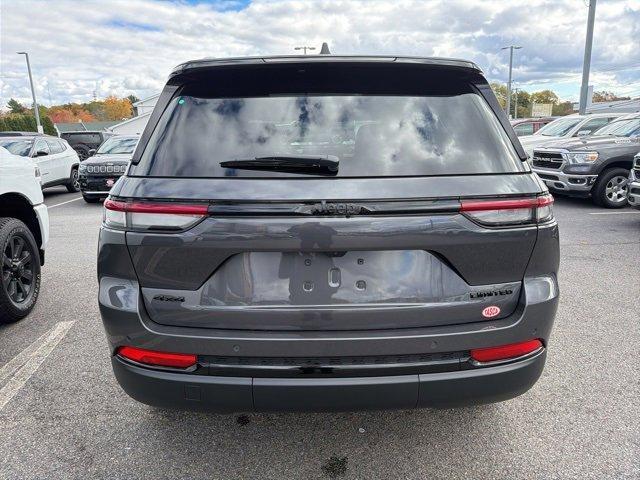 new 2025 Jeep Grand Cherokee car, priced at $49,833