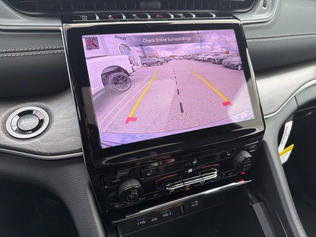 new 2025 Jeep Grand Cherokee car, priced at $49,833