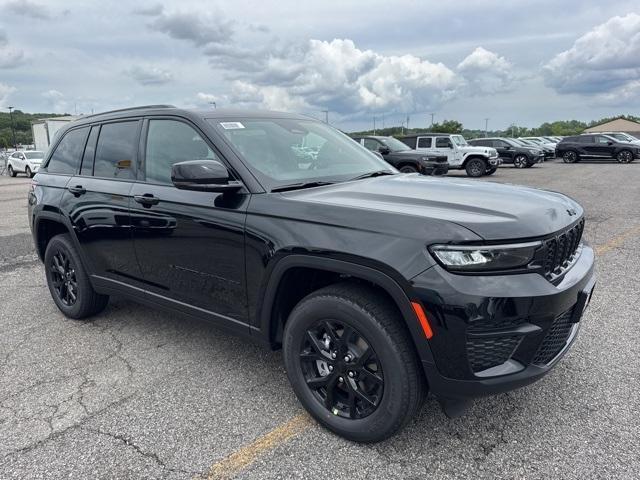 new 2025 Jeep Grand Cherokee car, priced at $42,710
