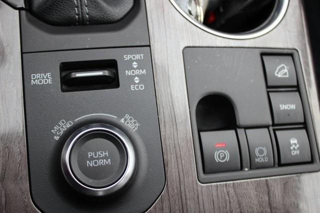 used 2024 Toyota Highlander car, priced at $42,496