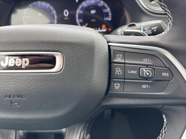 new 2025 Jeep Grand Cherokee car, priced at $43,760