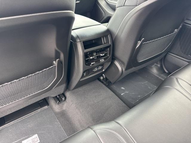 new 2025 Jeep Grand Cherokee car, priced at $43,760