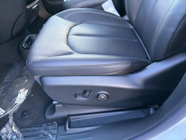 new 2026 Chrysler Pacifica car, priced at $45,110