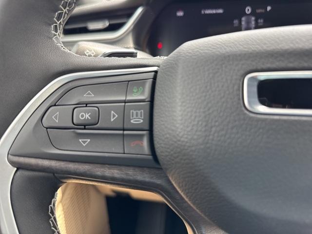 new 2025 Jeep Grand Cherokee car, priced at $51,451