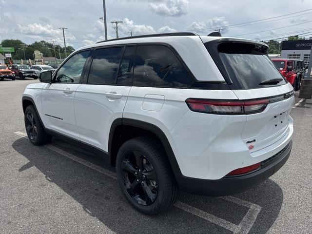 new 2025 Jeep Grand Cherokee car, priced at $51,451