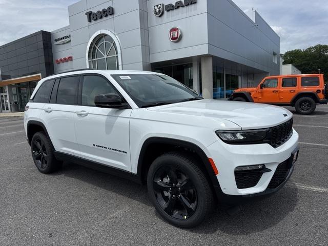new 2025 Jeep Grand Cherokee car, priced at $51,451