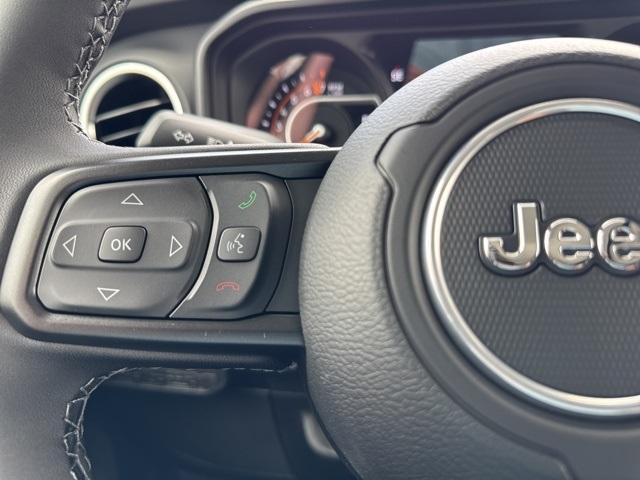 new 2025 Jeep Gladiator car, priced at $48,972