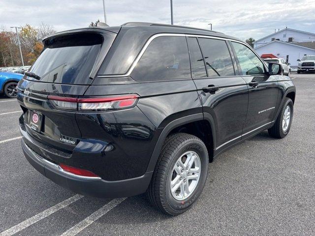 new 2025 Jeep Grand Cherokee car, priced at $41,720