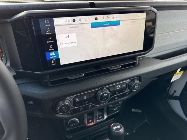 new 2025 Jeep Wrangler car, priced at $44,904