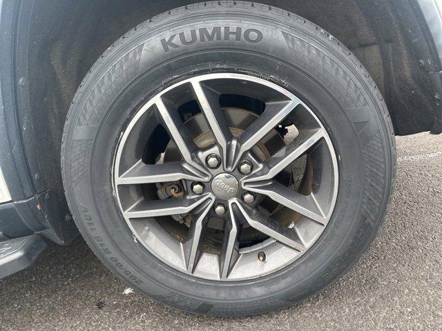 used 2018 Jeep Grand Cherokee car, priced at $17,250