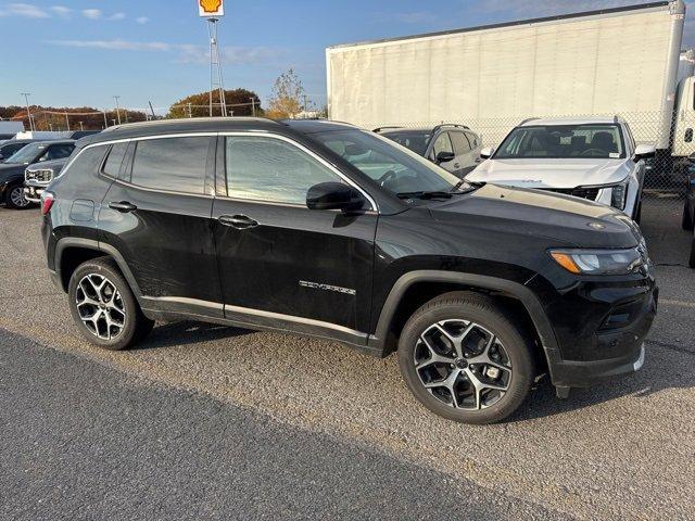 new 2025 Jeep Compass car, priced at $33,435