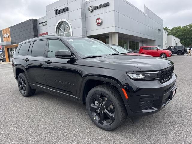 new 2025 Jeep Grand Cherokee L car, priced at $46,217