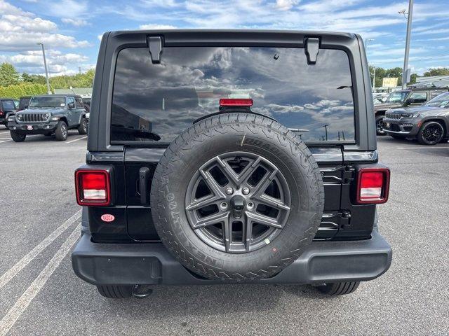 new 2025 Jeep Wrangler car, priced at $50,540