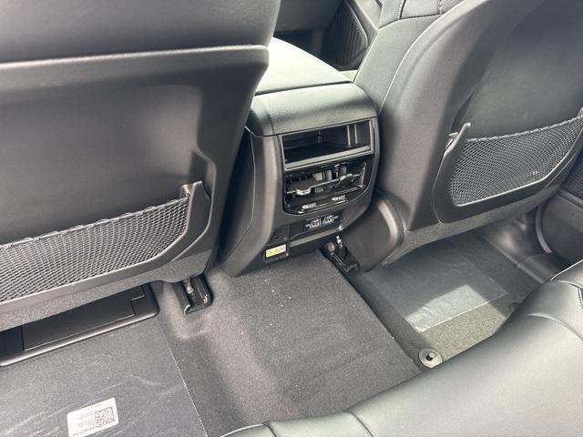 new 2025 Jeep Grand Cherokee car, priced at $46,135