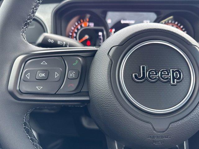 new 2025 Jeep Wrangler car, priced at $51,286