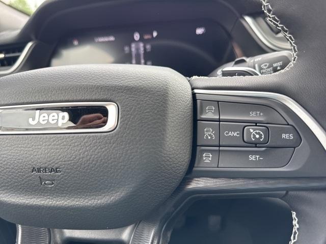 new 2025 Jeep Grand Cherokee car, priced at $46,135