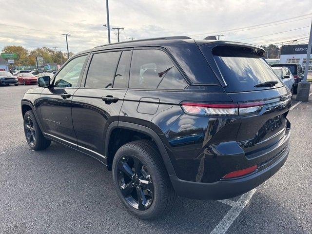 new 2025 Jeep Grand Cherokee car, priced at $51,035